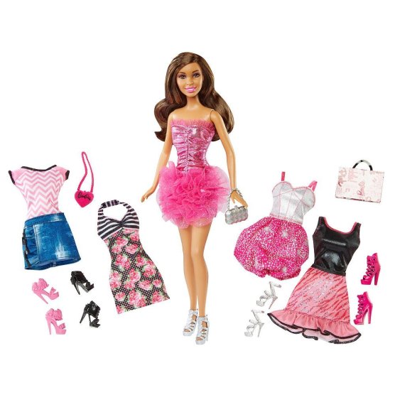 Barbie Malibu Avenue Nikki Doll & Fashion Giftset
